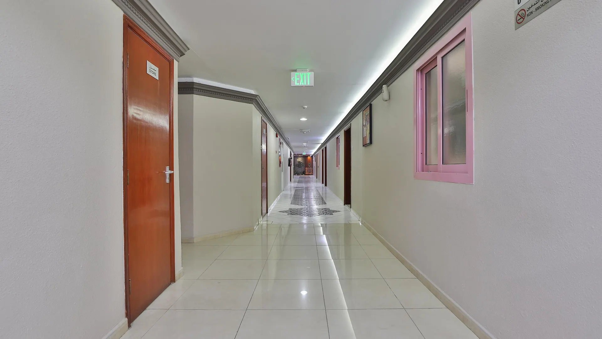 Oyo 365 Marhaba Residence Hotel Apartments Adzsmán 3*,  Egyesült Arab Emírségek